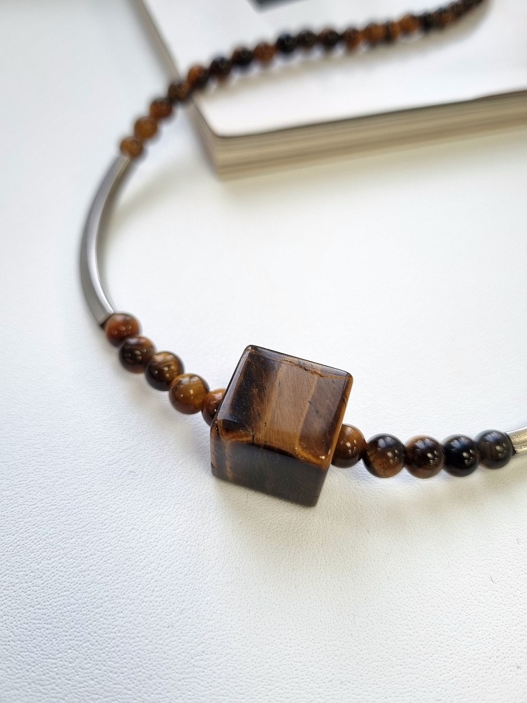 Тигровый глаз