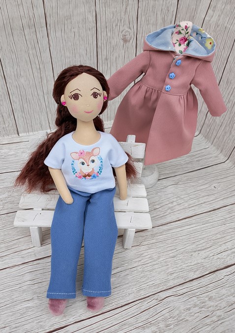 Кукла с одеждой ?