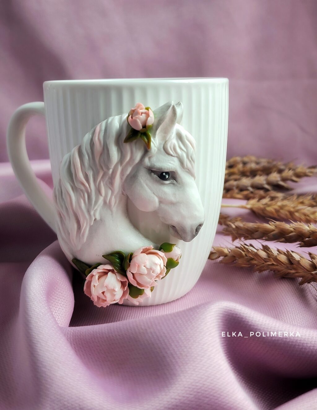 Кружка «Лошадь с пионами»