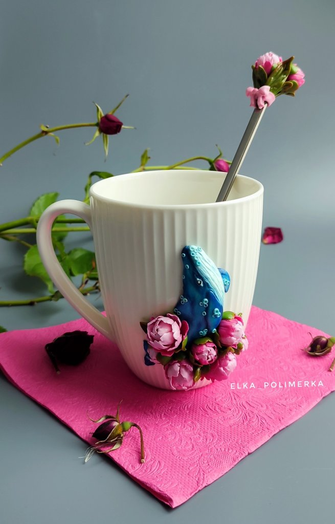 Ложка с пионами