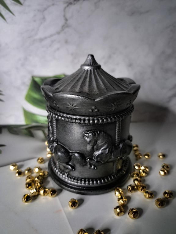 Свеча Карусель