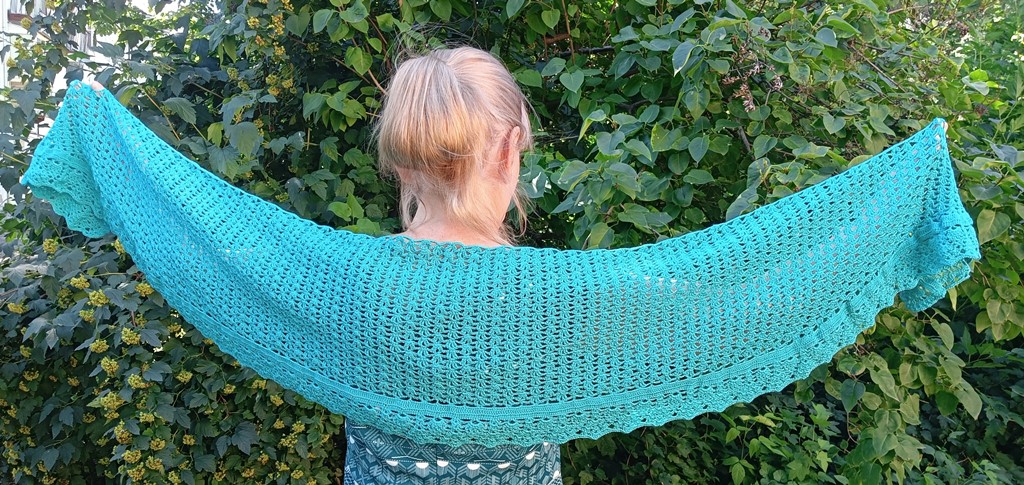 Шаль голубая