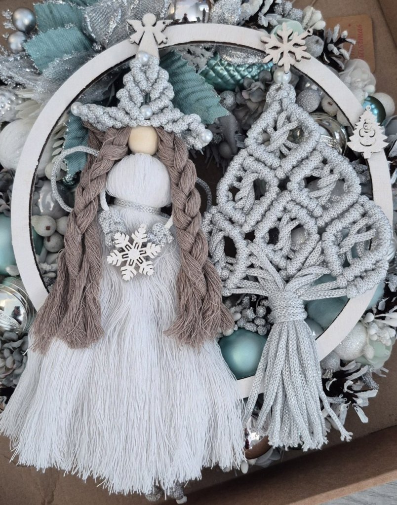 Панно новогоднее макраме