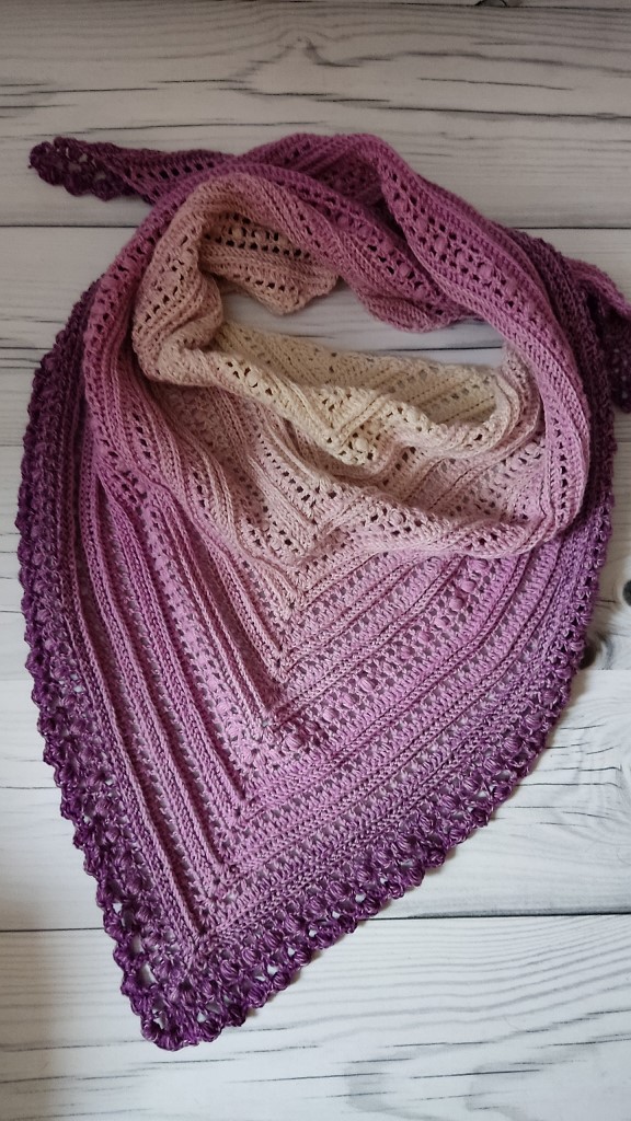 Бактус ручной работы