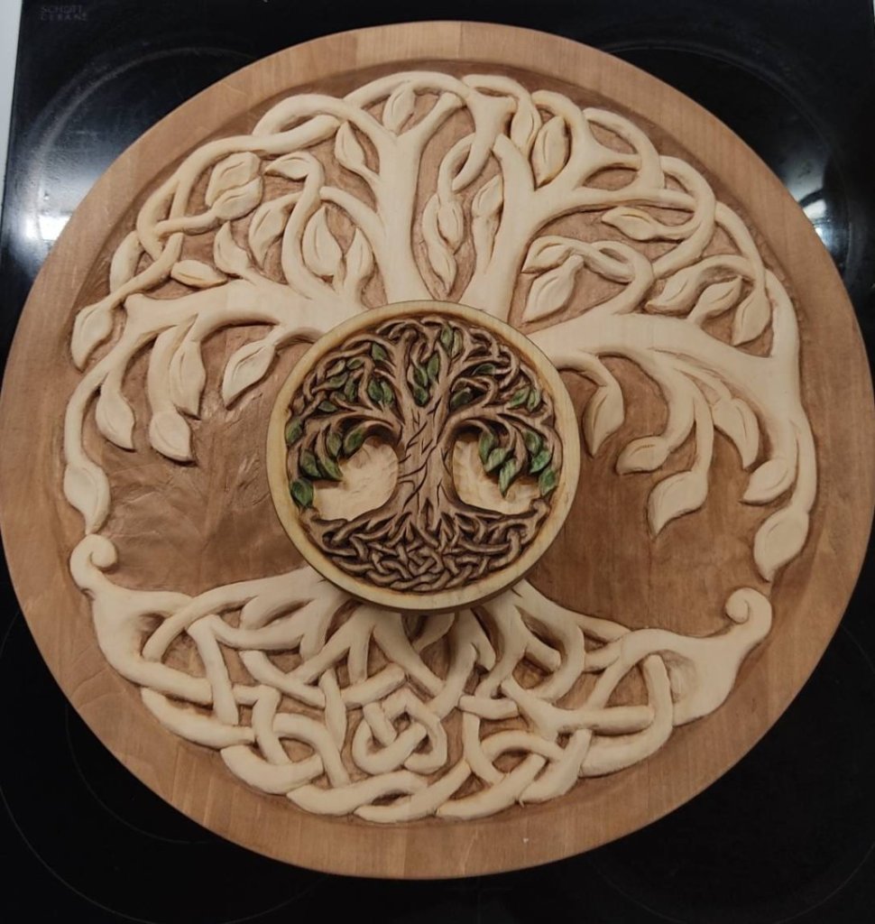 Резное панно -Древо жизни