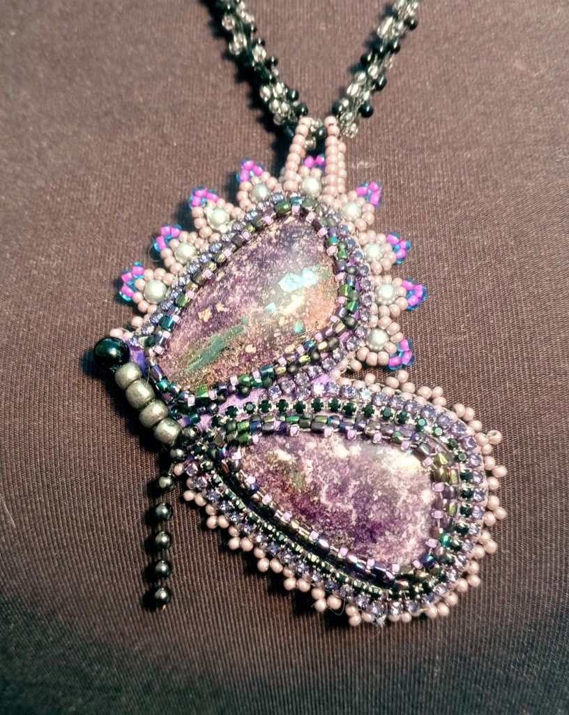 Подвеска «Сиреневая бабочка»