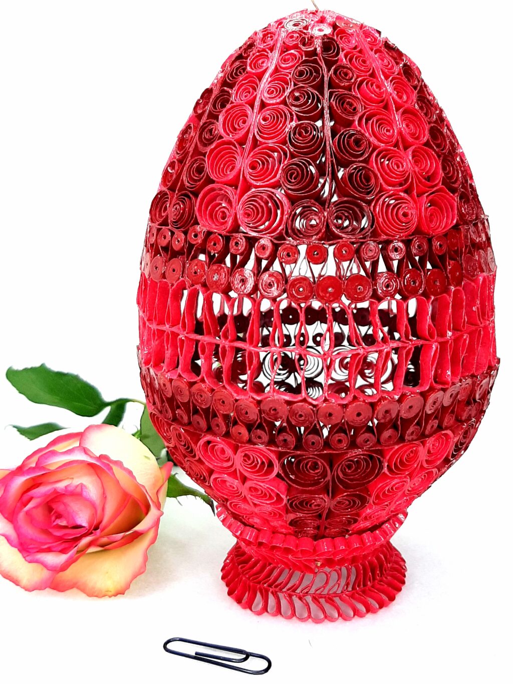 Пасхальное яйцо квиллинг «Фаберже»