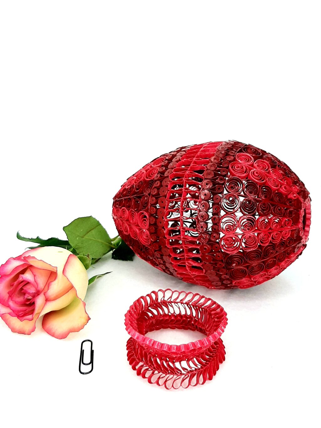 Пасхальное яйцо квиллинг «Фаберже»