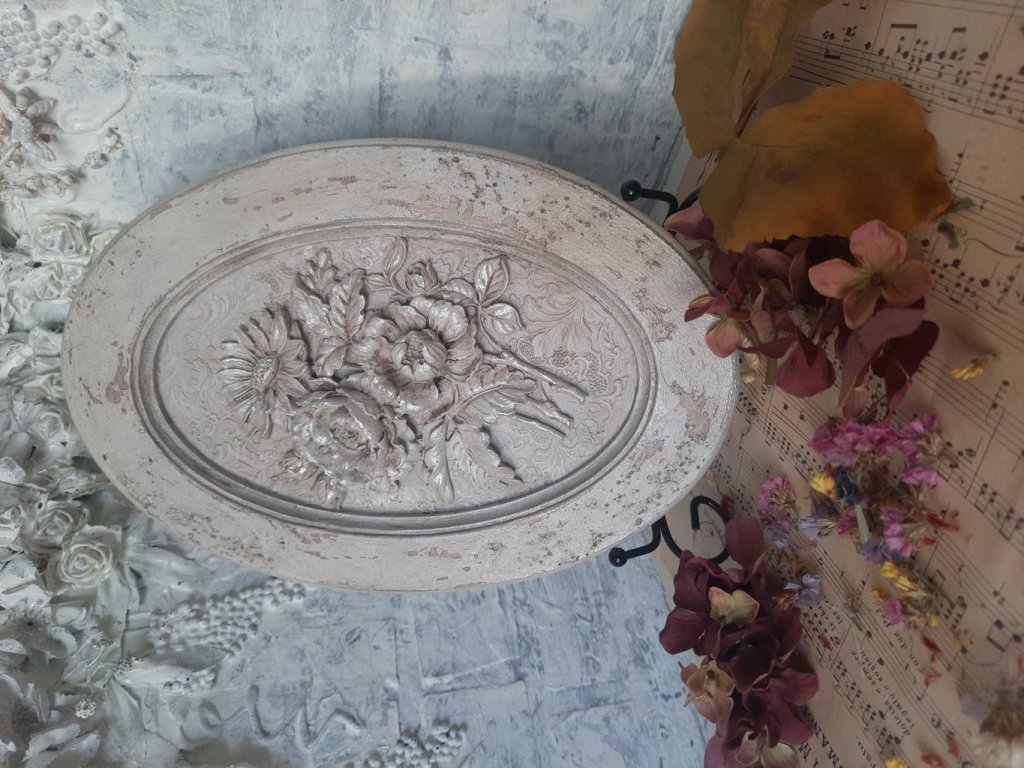 Панно интерьерное серебряные цветы.