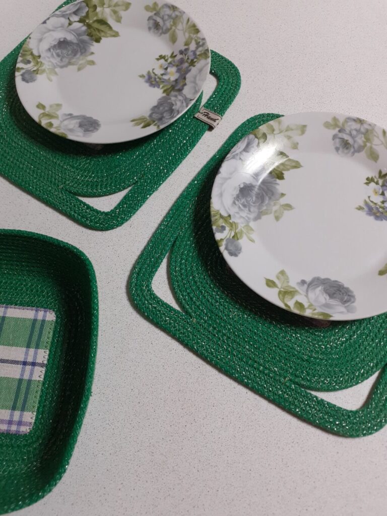 Плейсматы( салфетки для сервировки), подставки под горячее