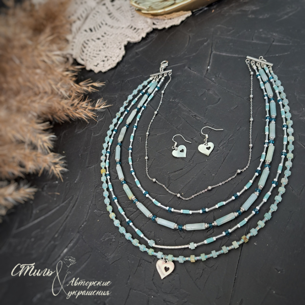 Колье из амазонита