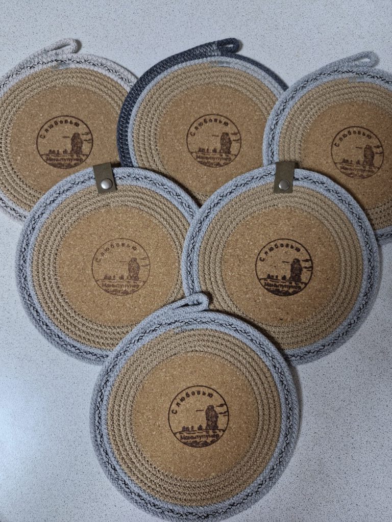 Плейсматы( салфетки для сервировки), подставки под горячее