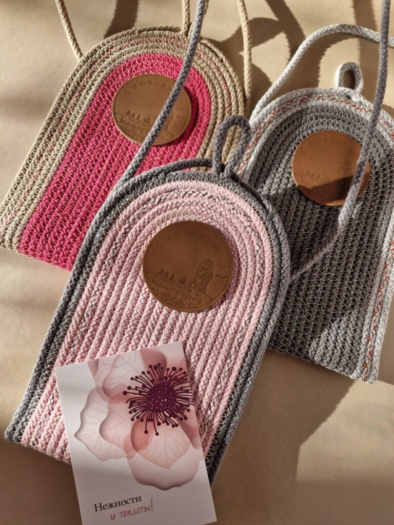 Чехол-сумочка для телефона