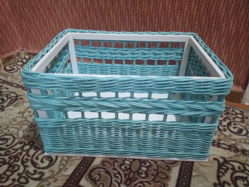 Короб плетеный ажурный из бумажной лозы