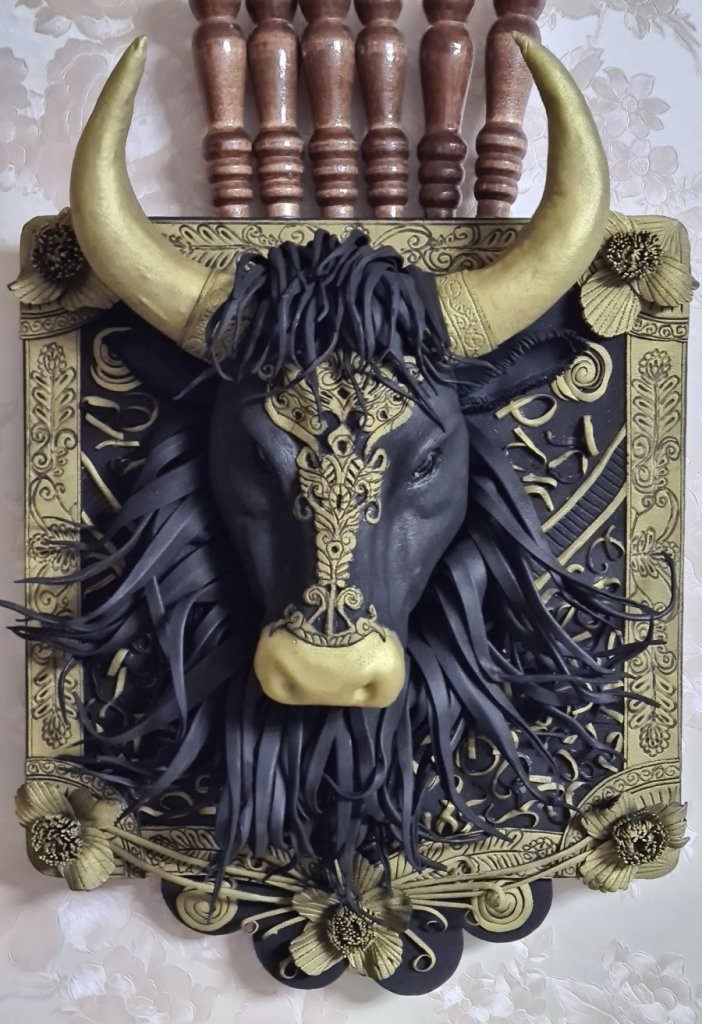 Картина и подставка для шампуров Черный Бык