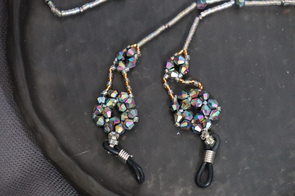 Цепочка для очков