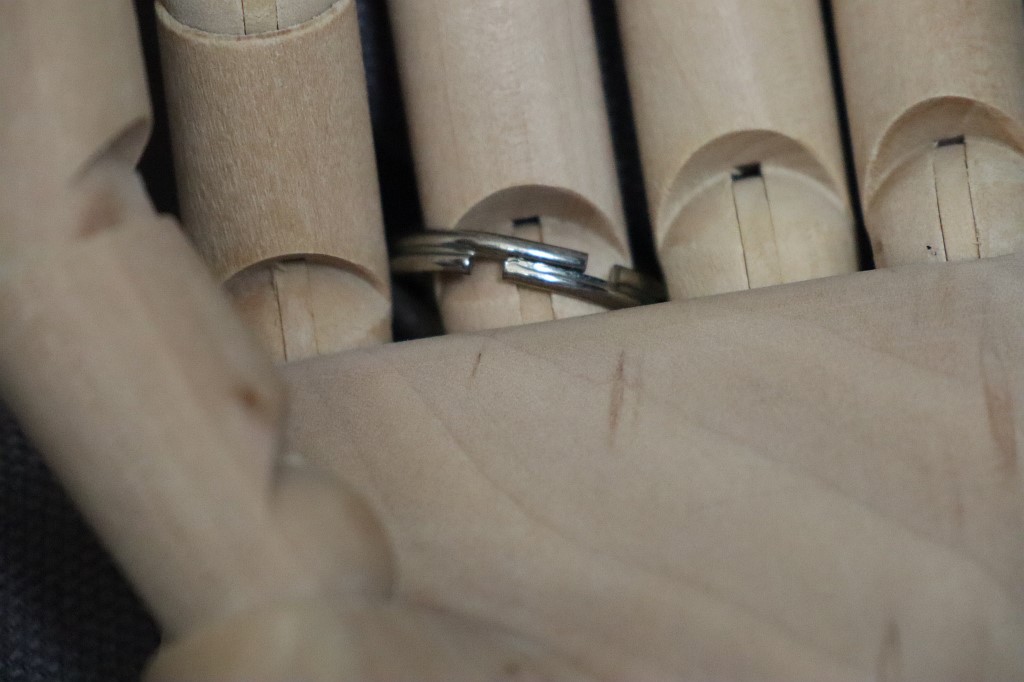 Кольцо с перламутром