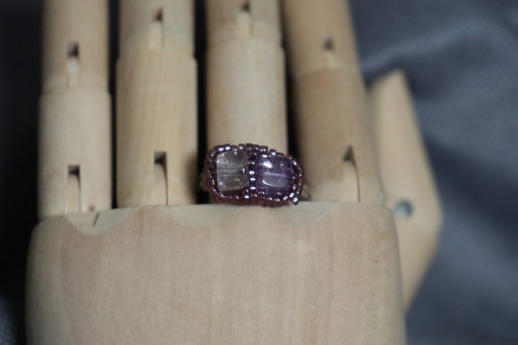 Кольцо с кварцем