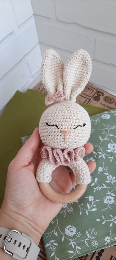 Тактильный набор «Заяц и погремушка — грызунок»