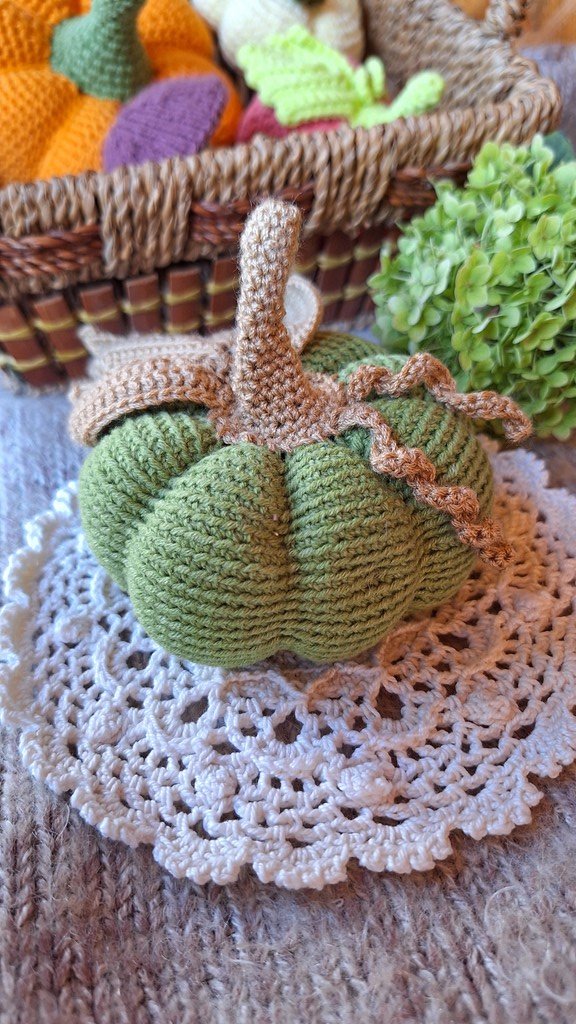 Вязаная тыква