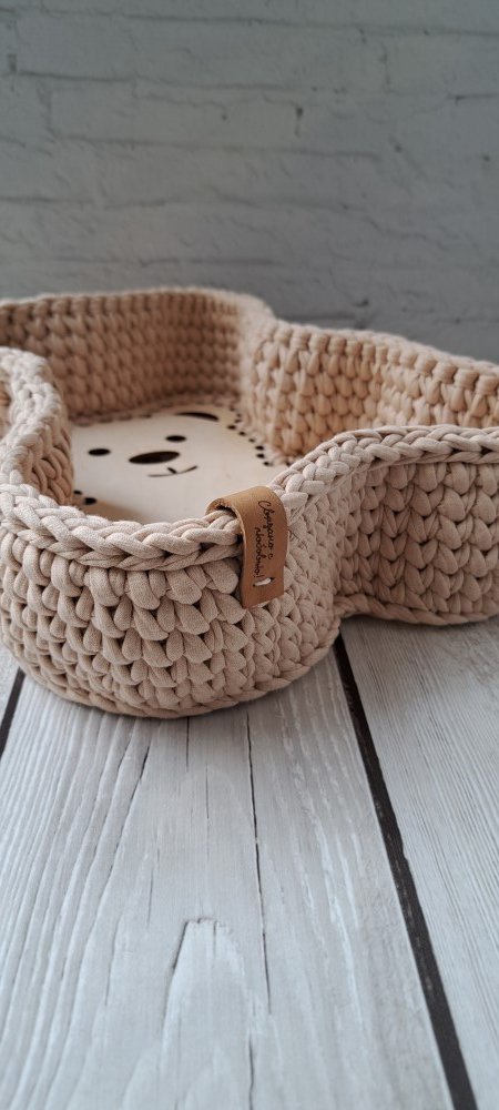 Корзинка мишутка из трикотажной пряжи