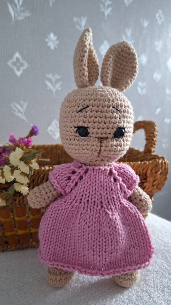 Зайка и мишка в ладошку.