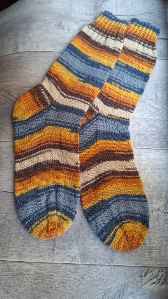 Вязаные мужские носки