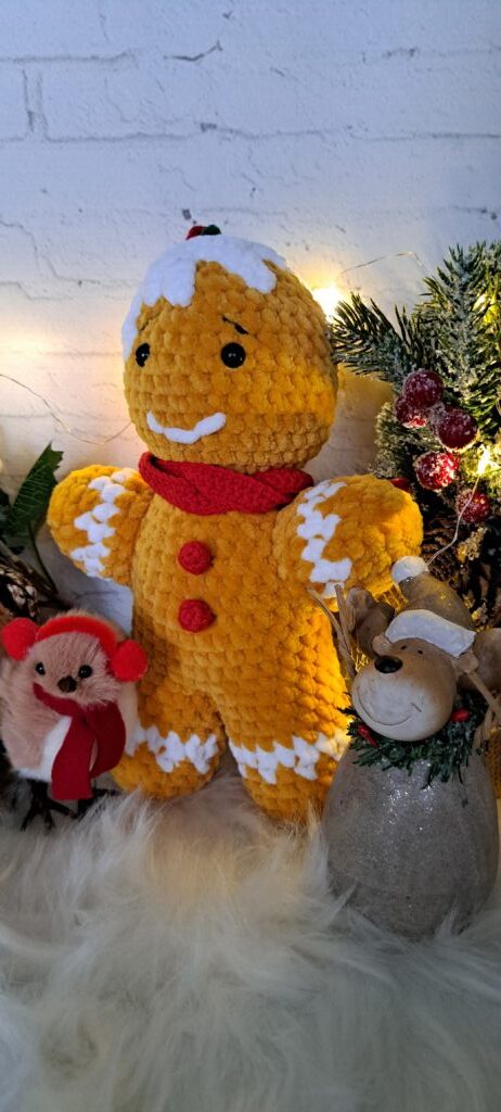 Вязаная игрушка пряня