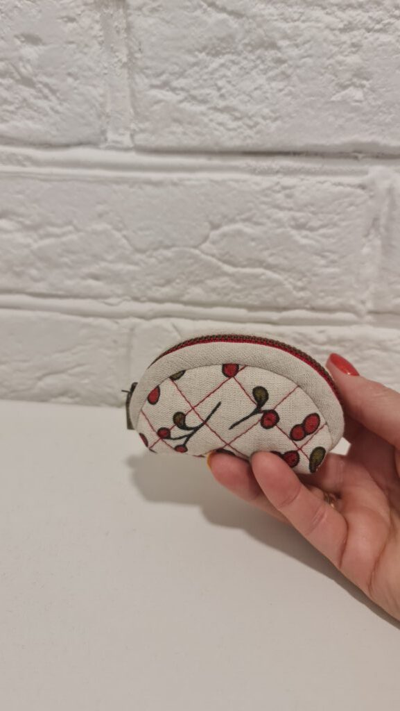 Мини-косметичка Пелемень