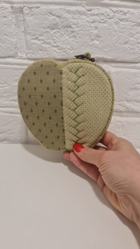 Косметичка Яблоко (большое)