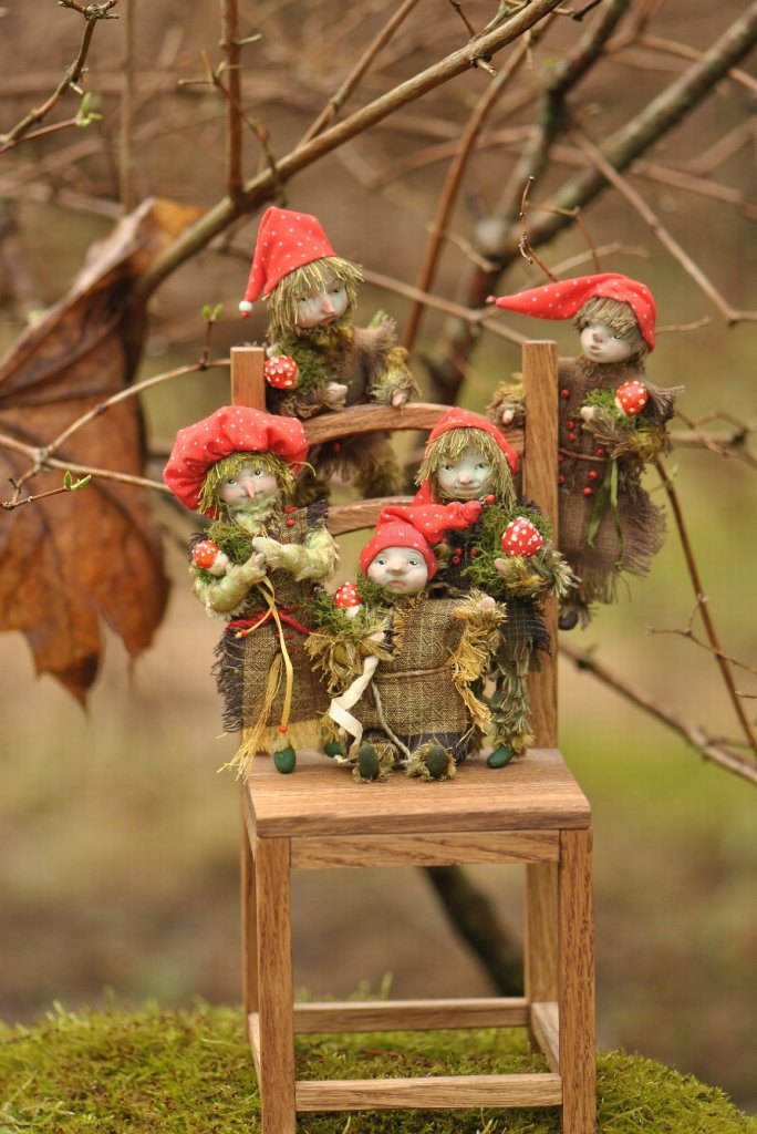 Лешачки и кикиморки. Елочные игрушки