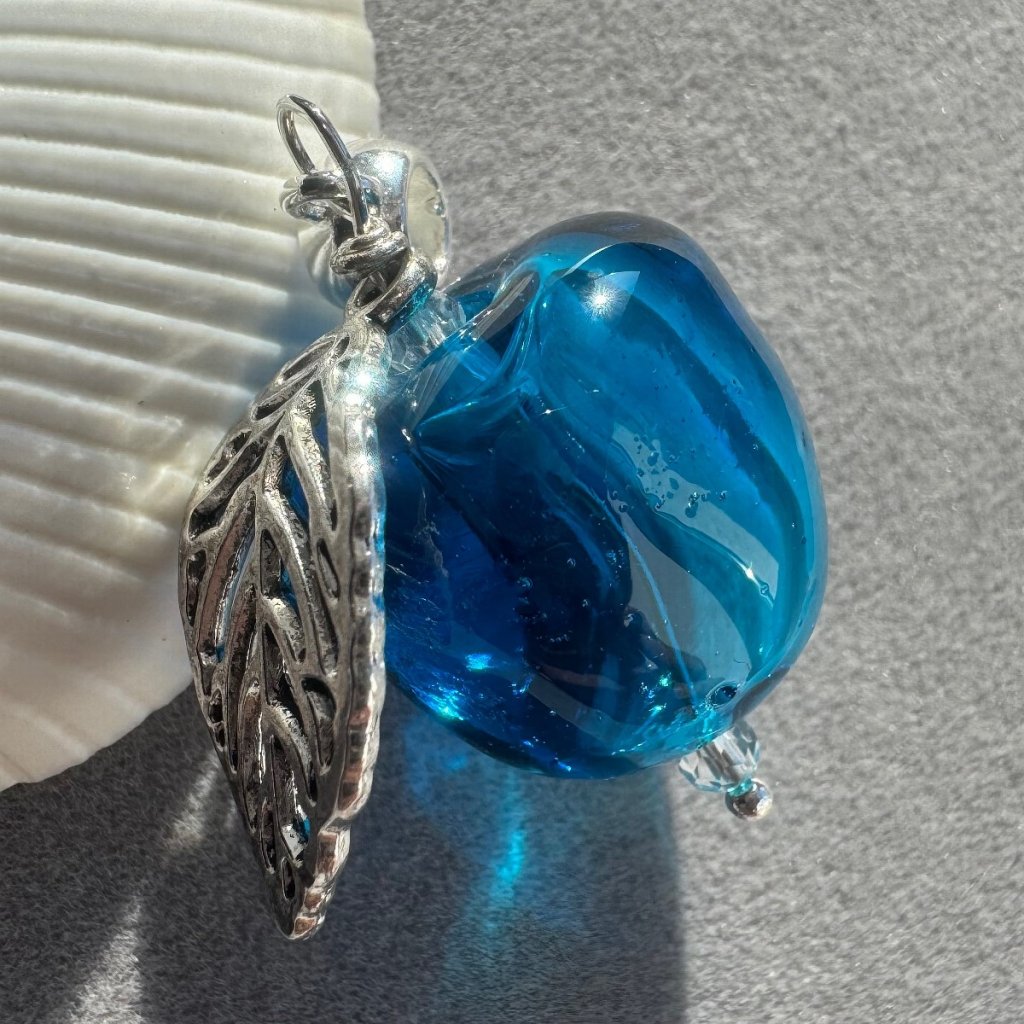 кулон «Яблоко»