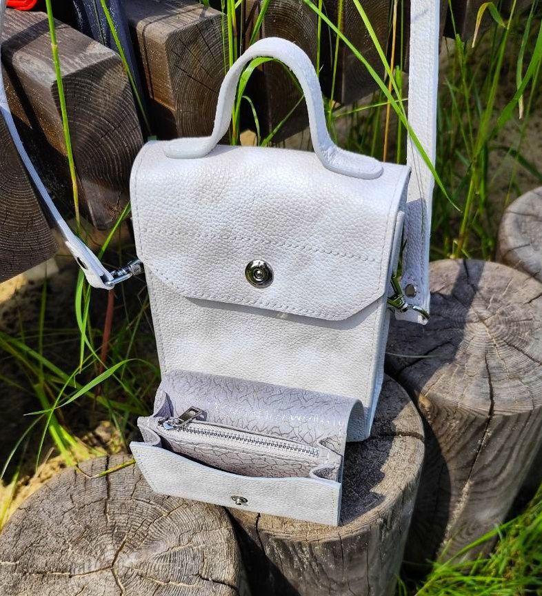 Комплект из натуральной кожи