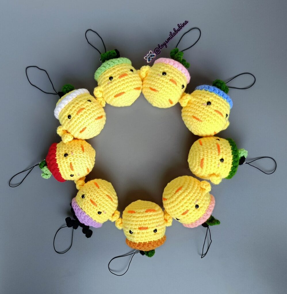 Фруктята, брелоки в ассортименте