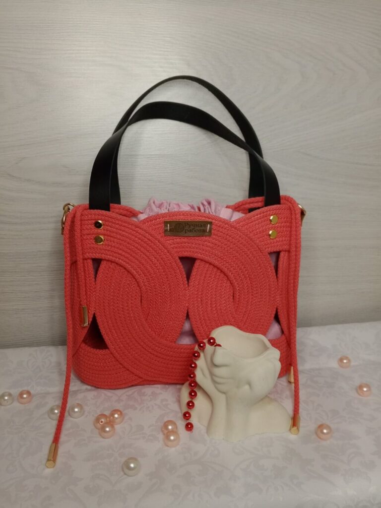 Сумка из шнура