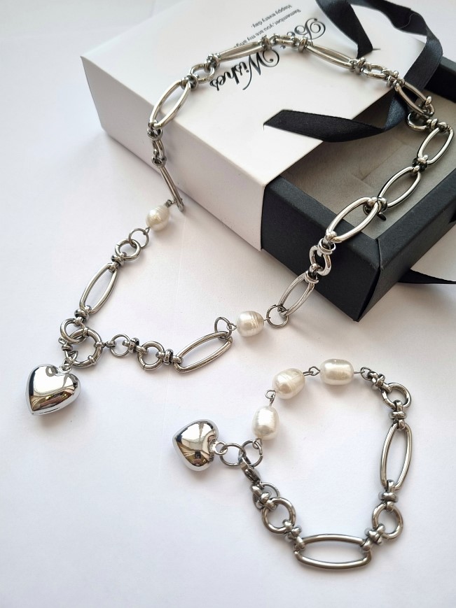 Цепь с жемчугом и браслет