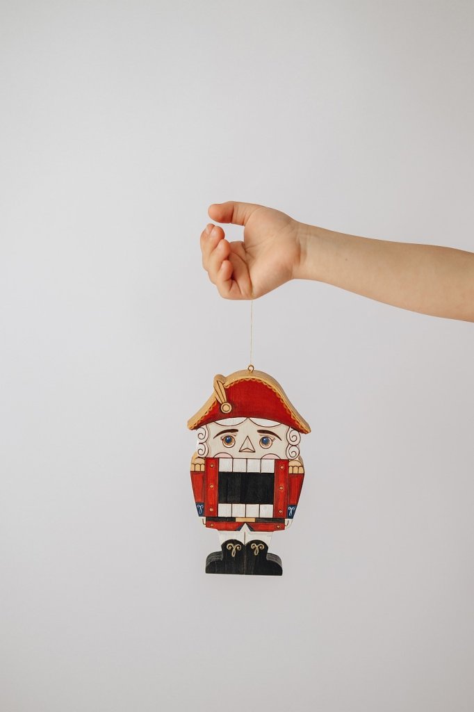 Ёлочная игрушка «Щелкунчик»