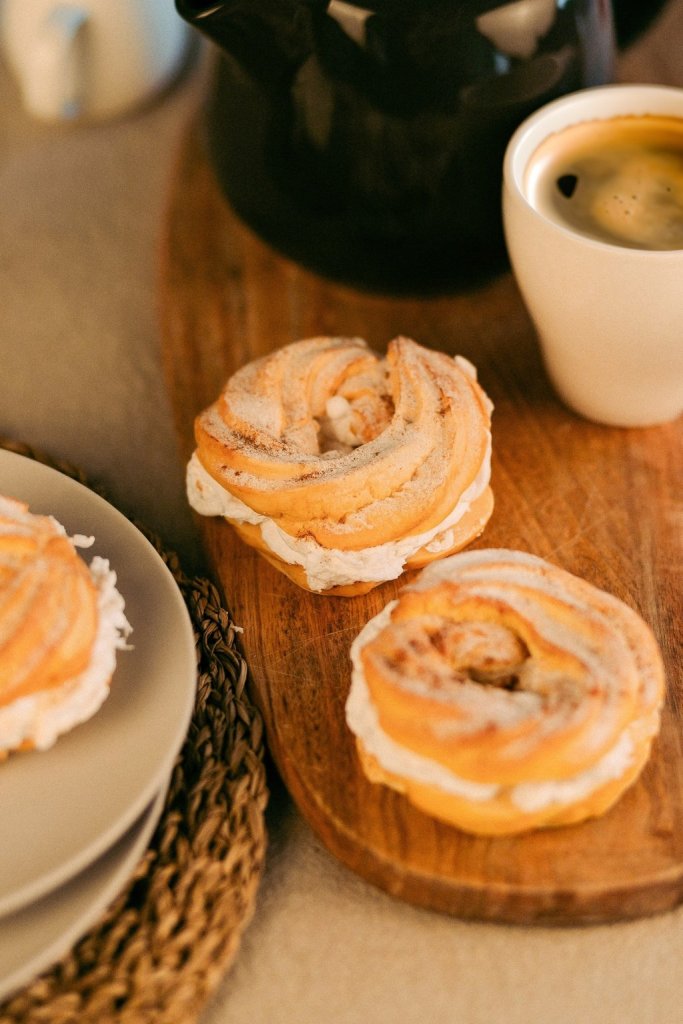 Творожное кольцо с кремом