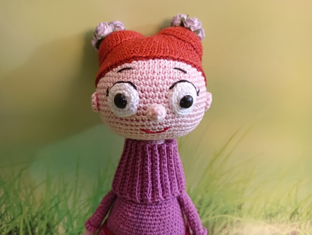 Куколка в фиолетовом