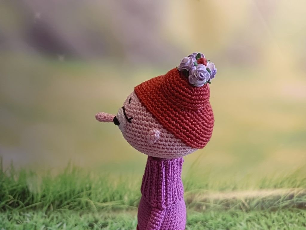 Куколка в фиолетовом