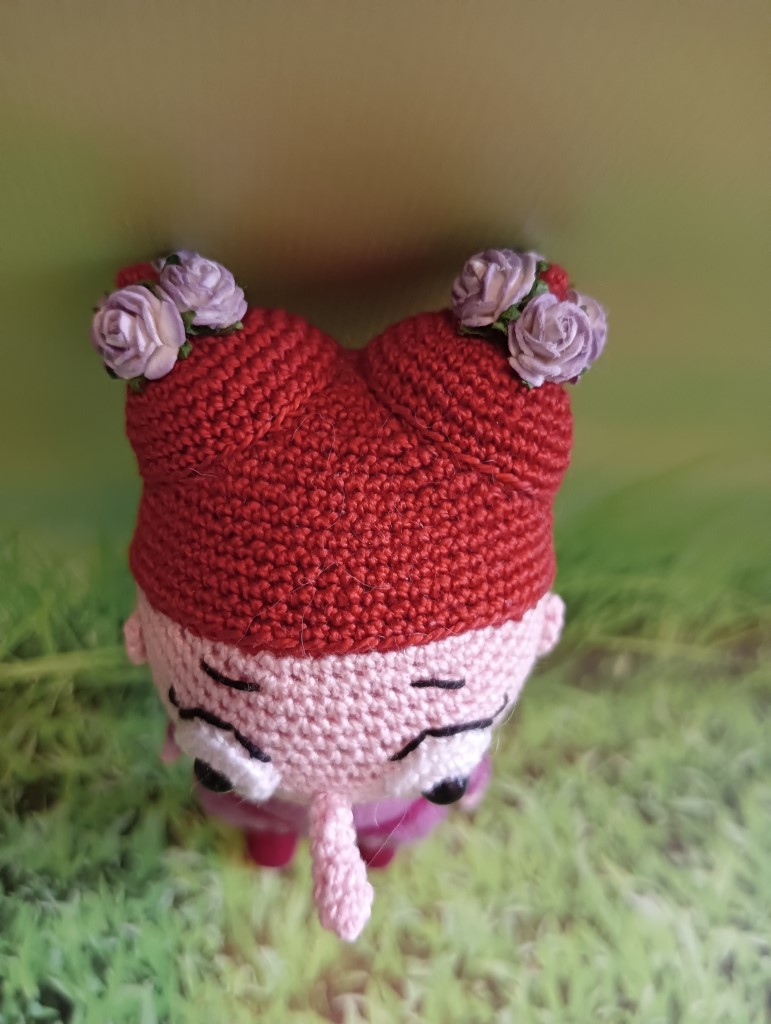 Куколка в фиолетовом