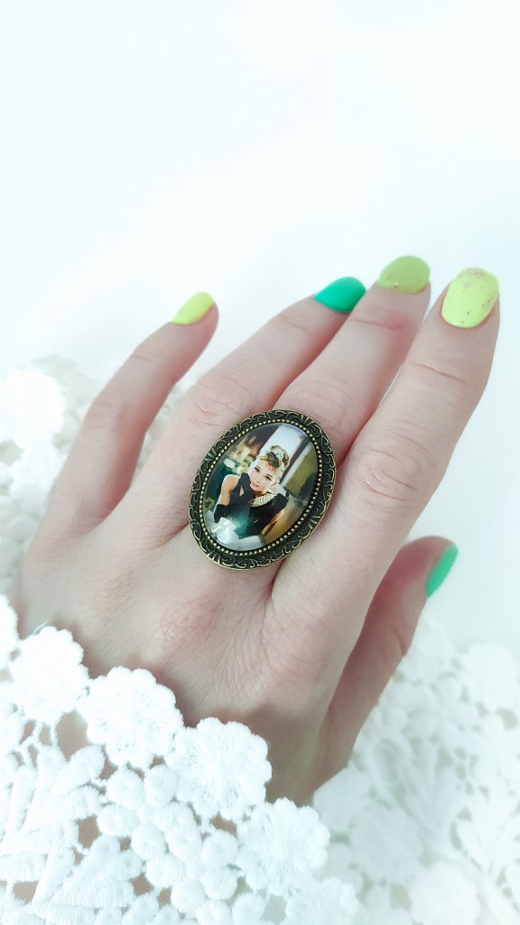 Винтажное безразмерное кольцо «Завтрак у Тиффани»