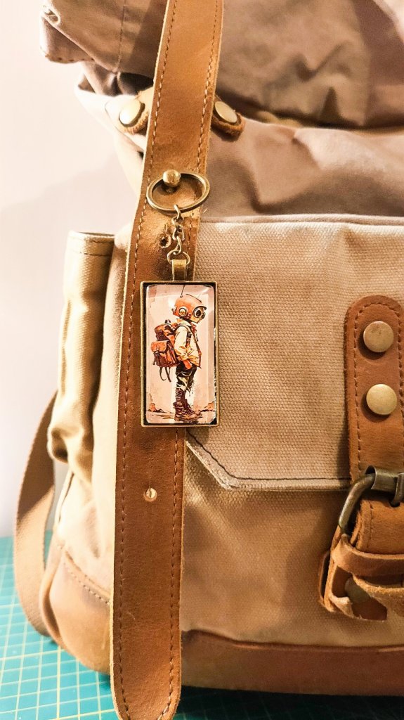 Винтажный Брелок Valerian