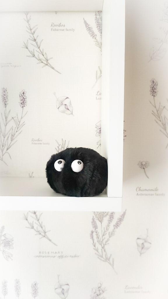 Брелок ручной работы Сусуватари — Чернушка