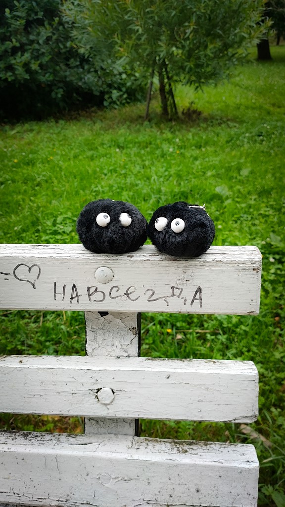 Брелок ручной работы Сусуватари — Чернушка