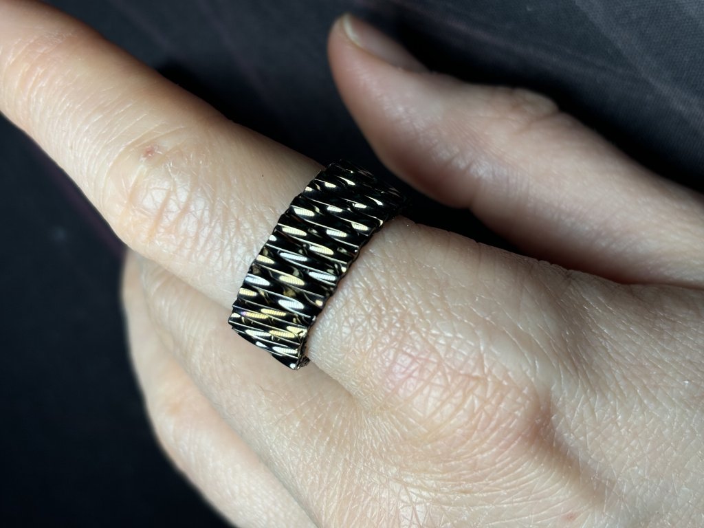 Кольца из японского бисера в ассортименте