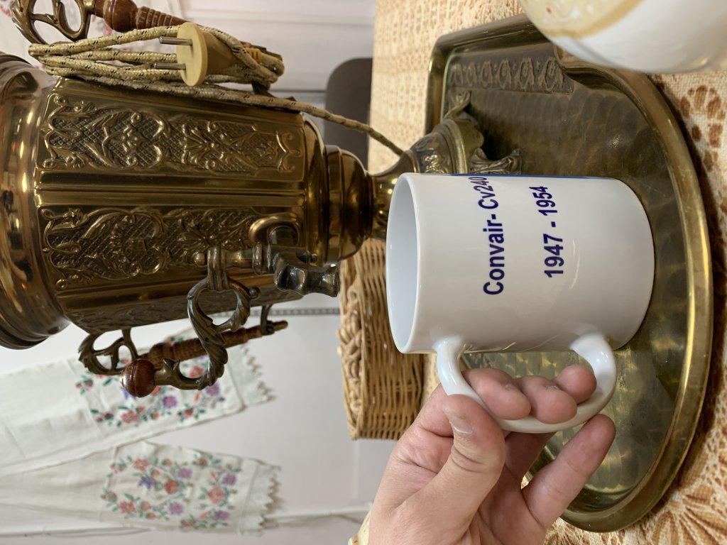 Кружка с самолетом Convair-CV240