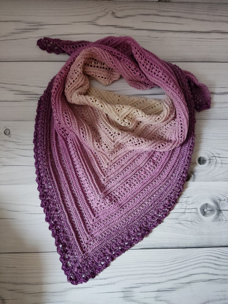 Бактус ручной работы