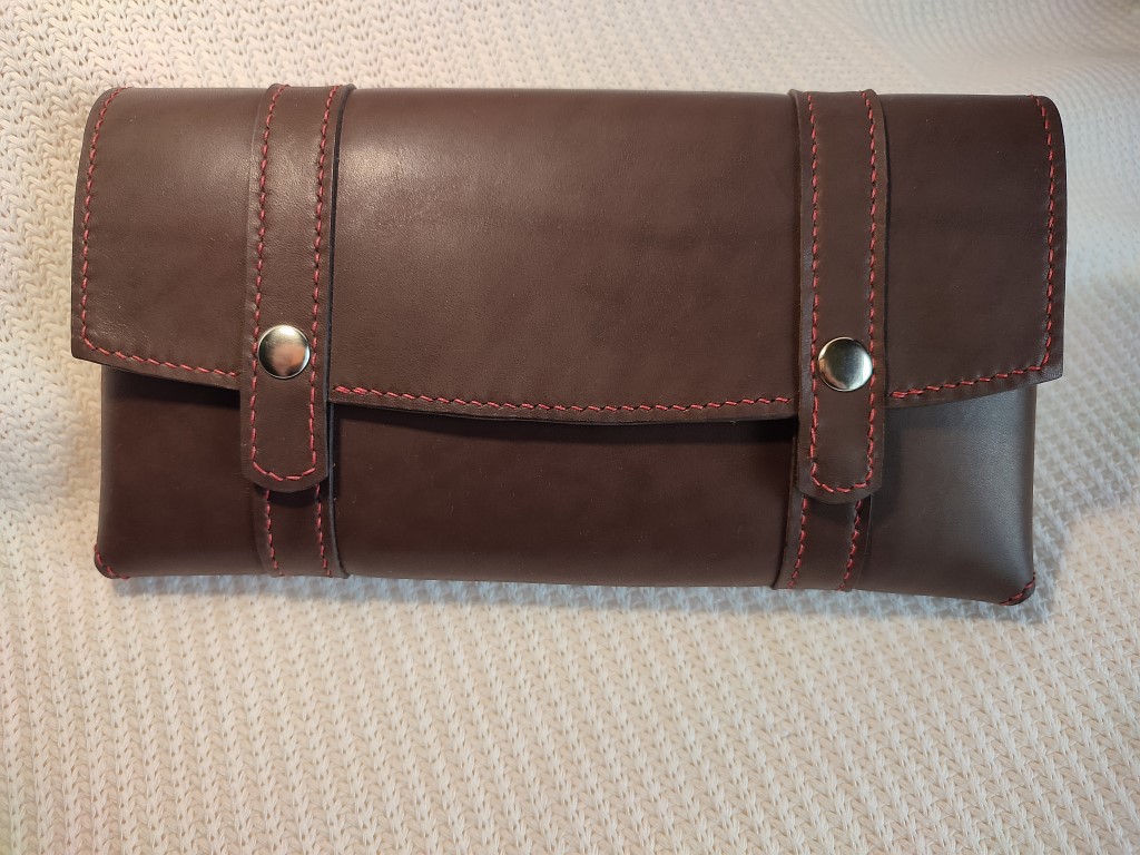 Клатч коричневый