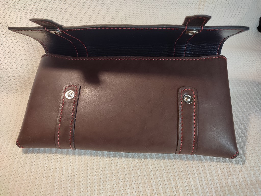 Клатч коричневый